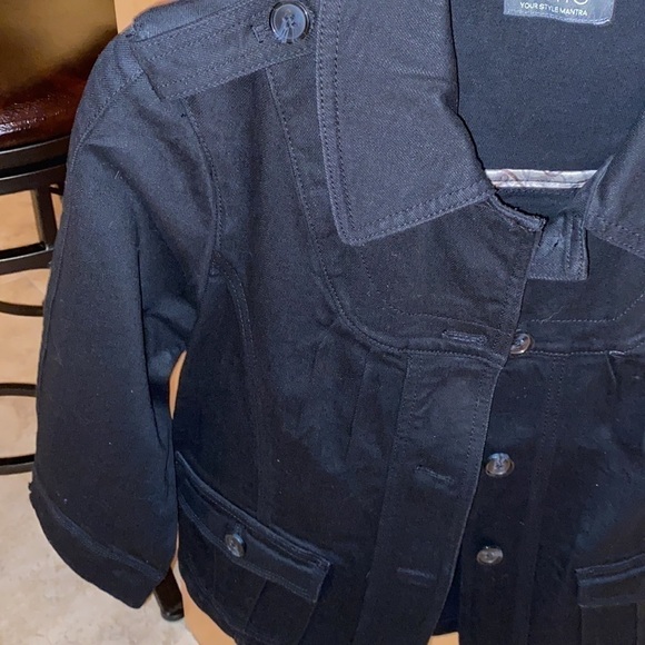 🍀Motto Black Stretch Denim jacket with button accents and 3/4 Sleeve size Small - Picture 4 of 8